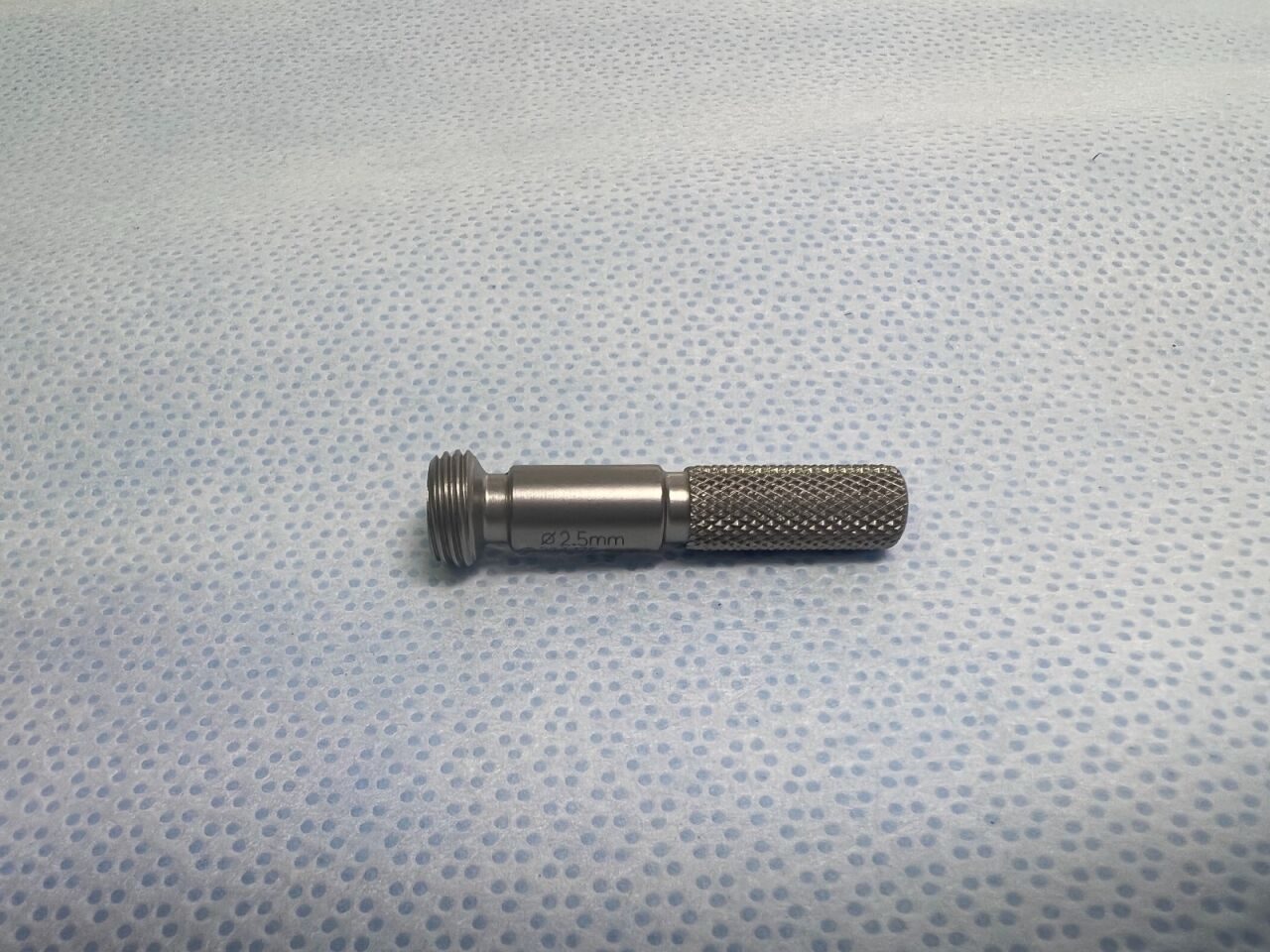 SYNTHES 324.175 Wire Guide — photo 1