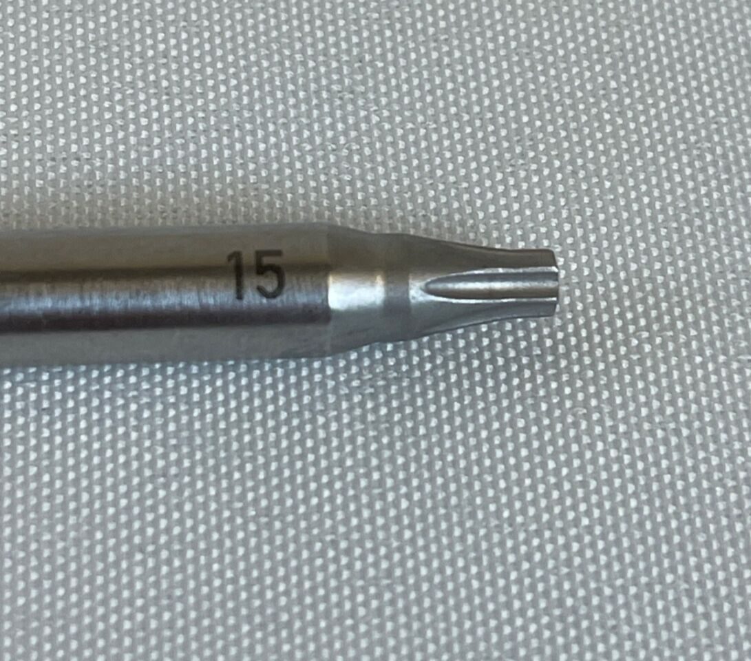 INNOMED 5195-06 Universal Screwdriver System Medium StarDrive Shaft T10 & T15 — photo 4