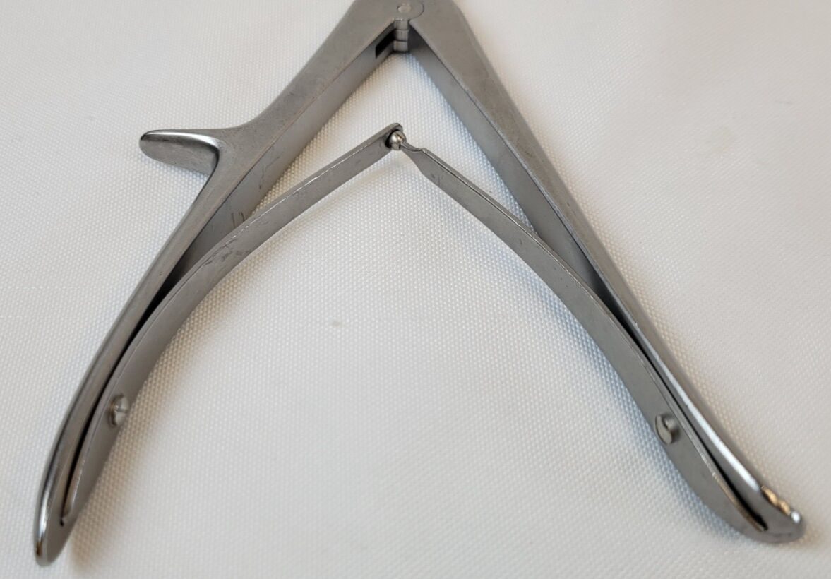 CODMAN  Stille-Luer Duckbill Bone Rongeur Curved Double Action — photo 4