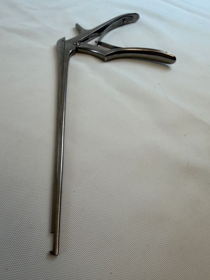 V. MUELLER NL3785-161 2mm x 90deg Up x 8" Rhoton Stella Punch Kerrison Rongeur — photo 8