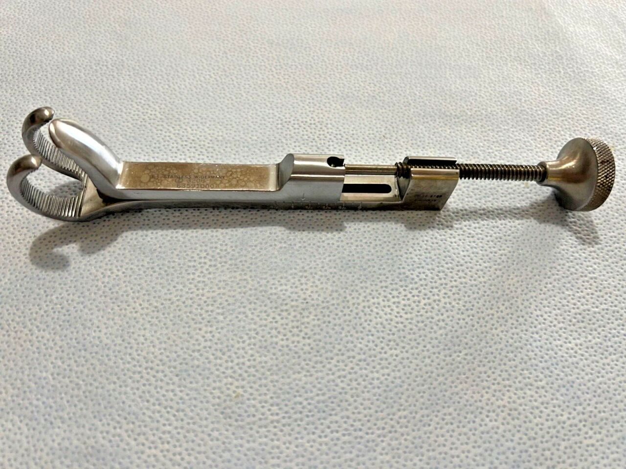 RICHARDS 28-2756 1x2 Prongs 8" Length Lowman Bone Clamp