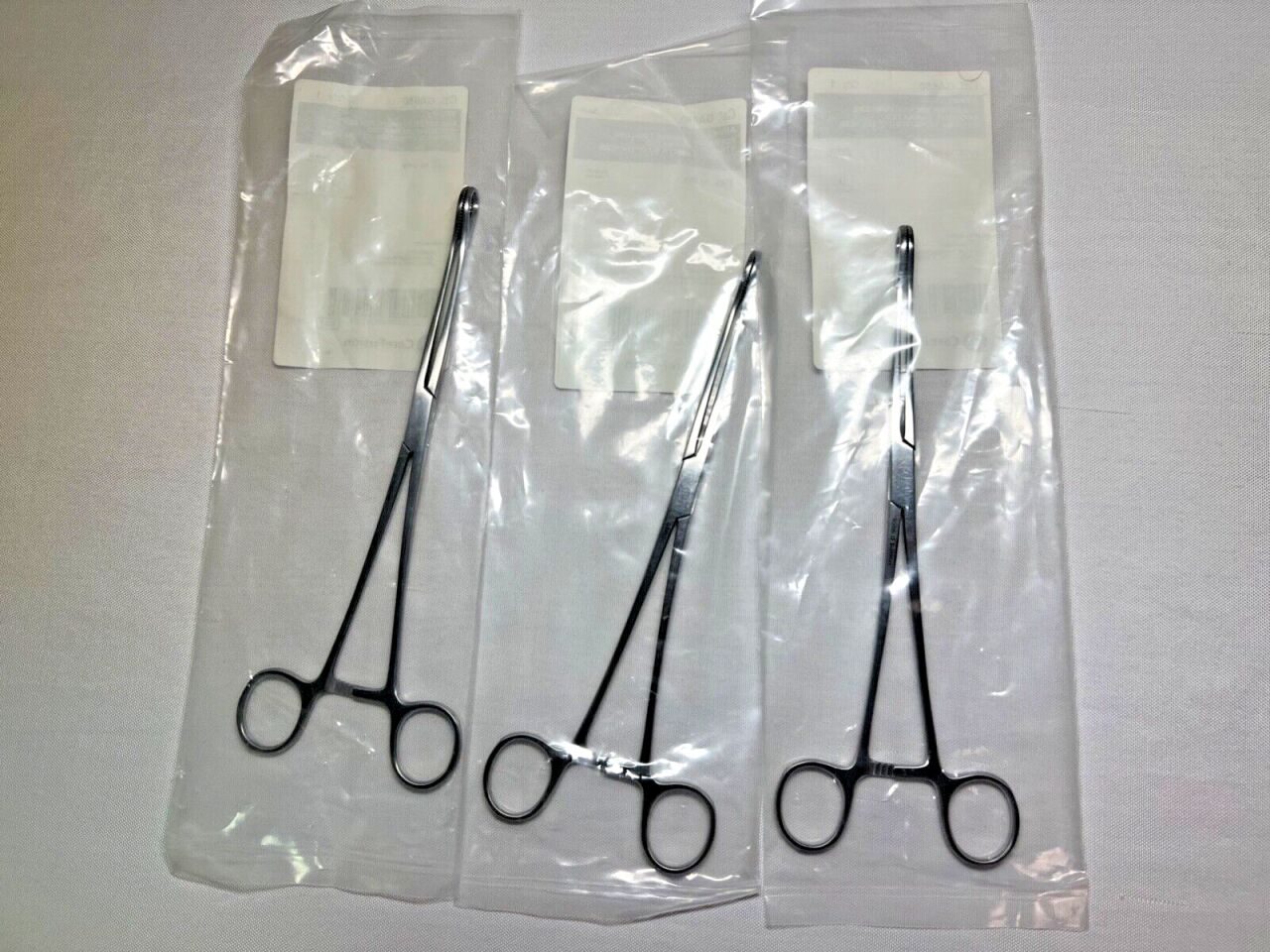 CAREFUSION GA650 Foerster Sponge Forceps Straight Serrated 9-1/2"