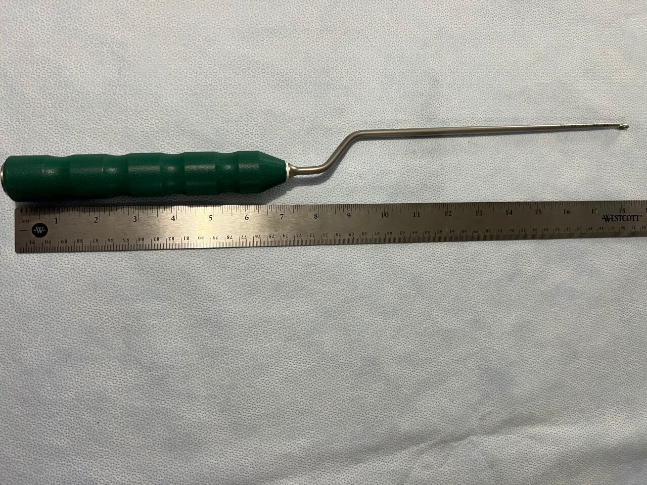 MEDTRONIC 03.809.867 Bayoneted 5.5mm Oracle Cup Curette — photo 3