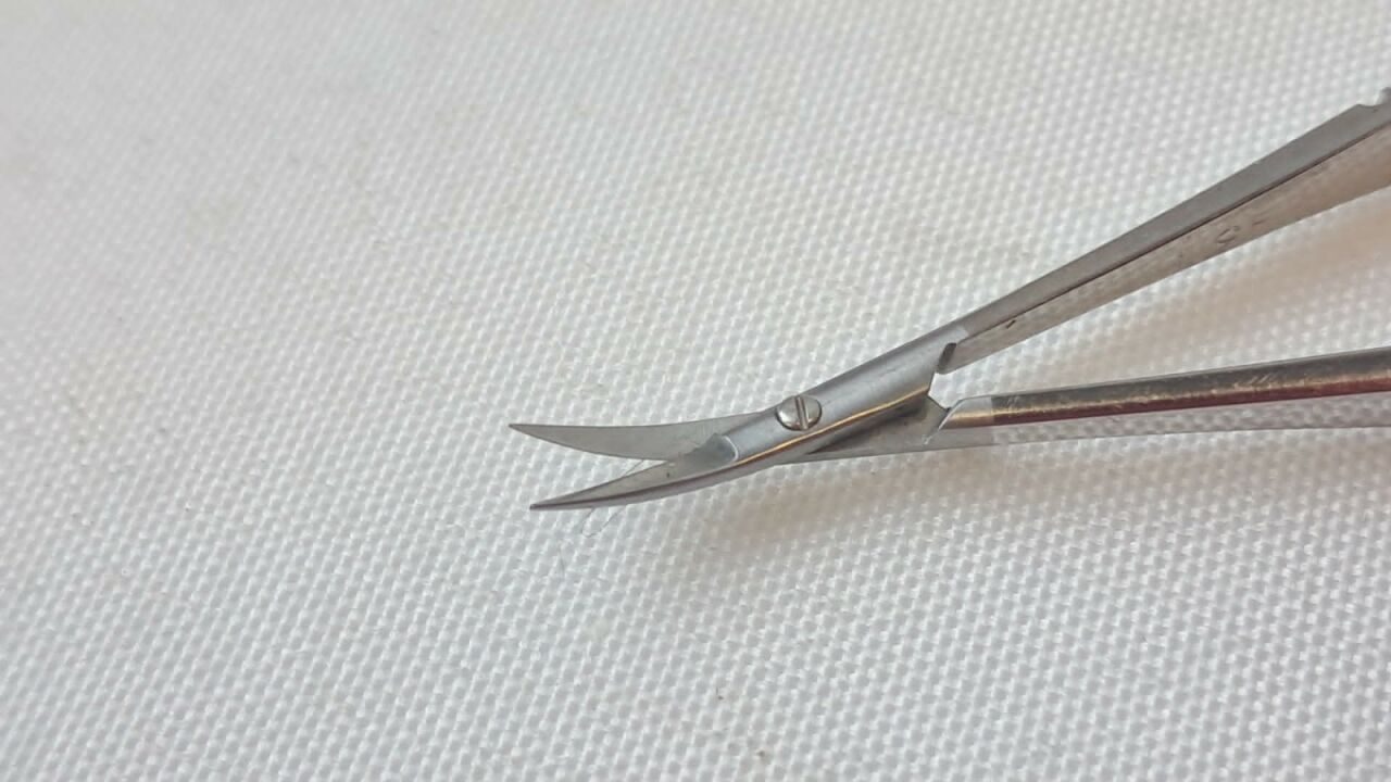 WECK 2305 Castroviejo Curved Ophthalmic Micro Scissors 4" — photo 4