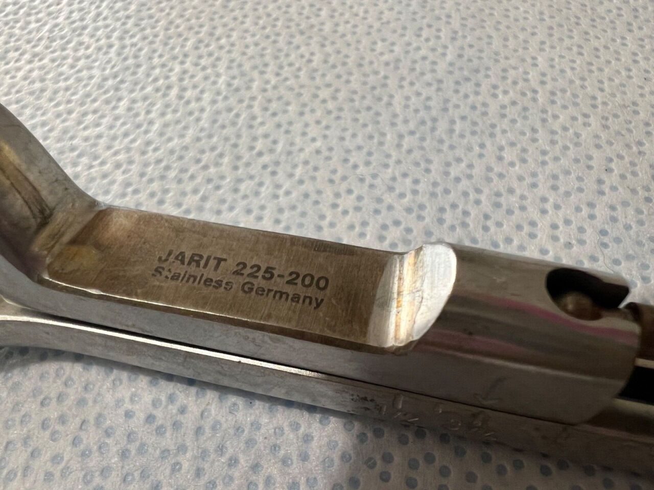JARIT 225-200 Lowman Bone Clamp 1x2 Prongs 4-3/4" Length — photo 3