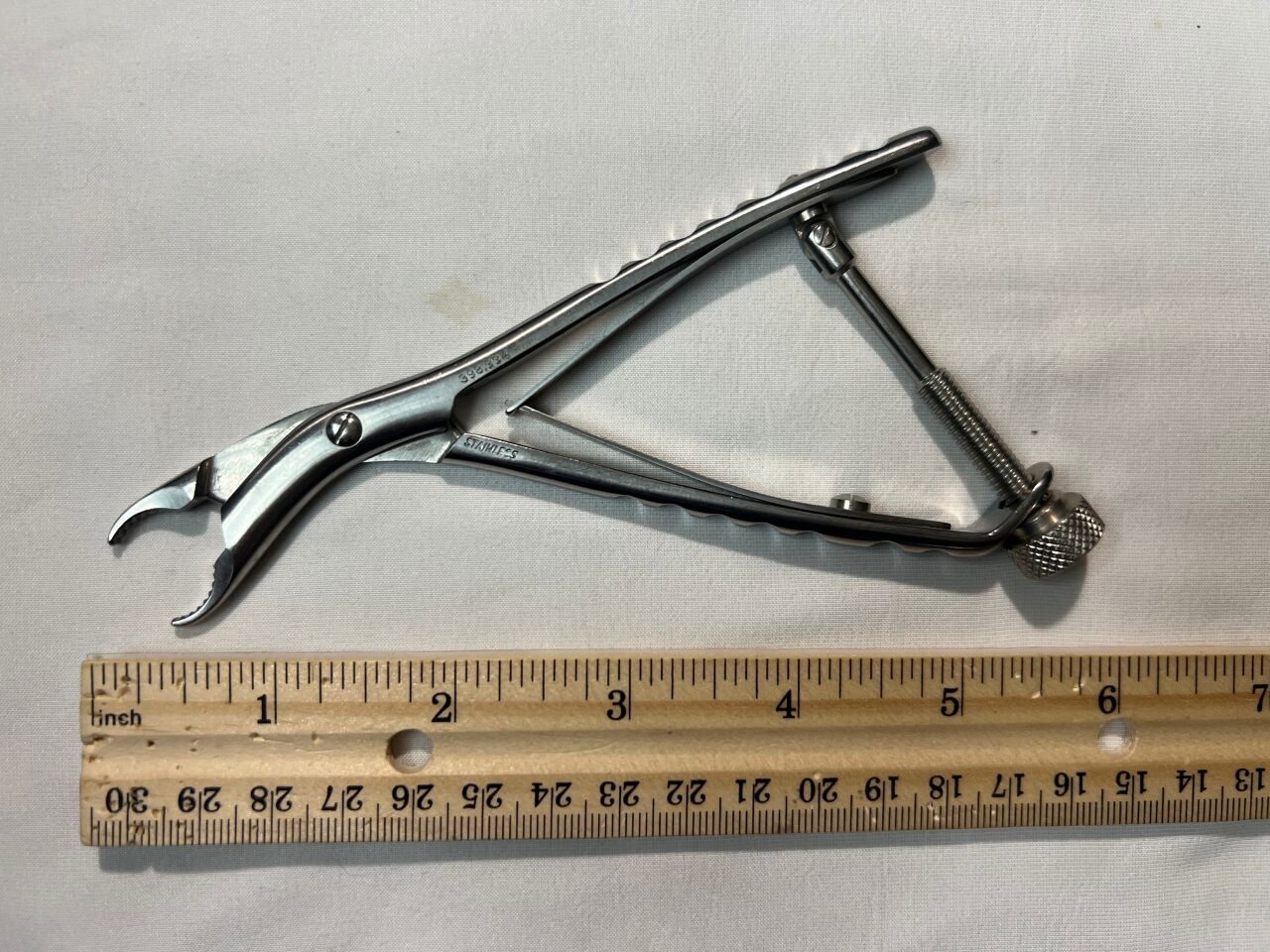 SYNTHES 398.994 Serrated Forceps w/ Speed Lock — photo 2