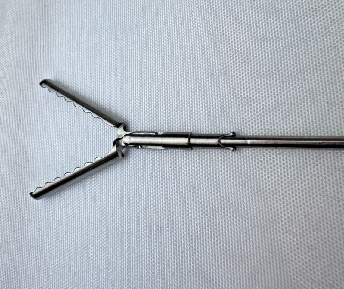 OLYMPUS A64080A Grasping Forceps — photo 3