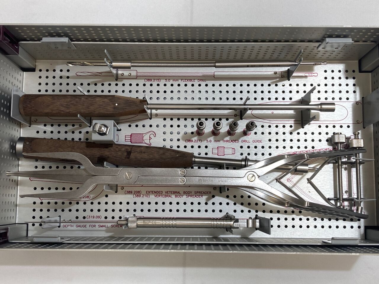 SYNTHES  VentroFix System Instruments & Implants — photo 6