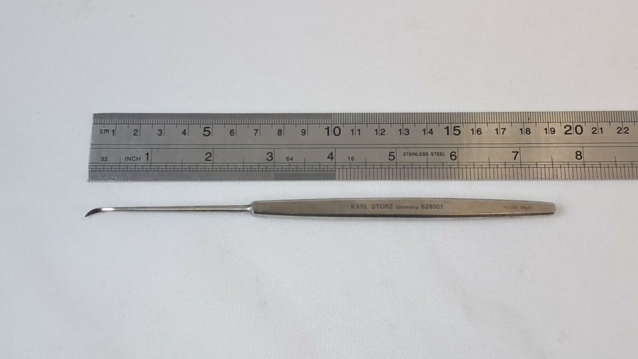 KARL STORZ 628001 Pointed Sickle Knife Cutting 9mm 7.5" — photo 5