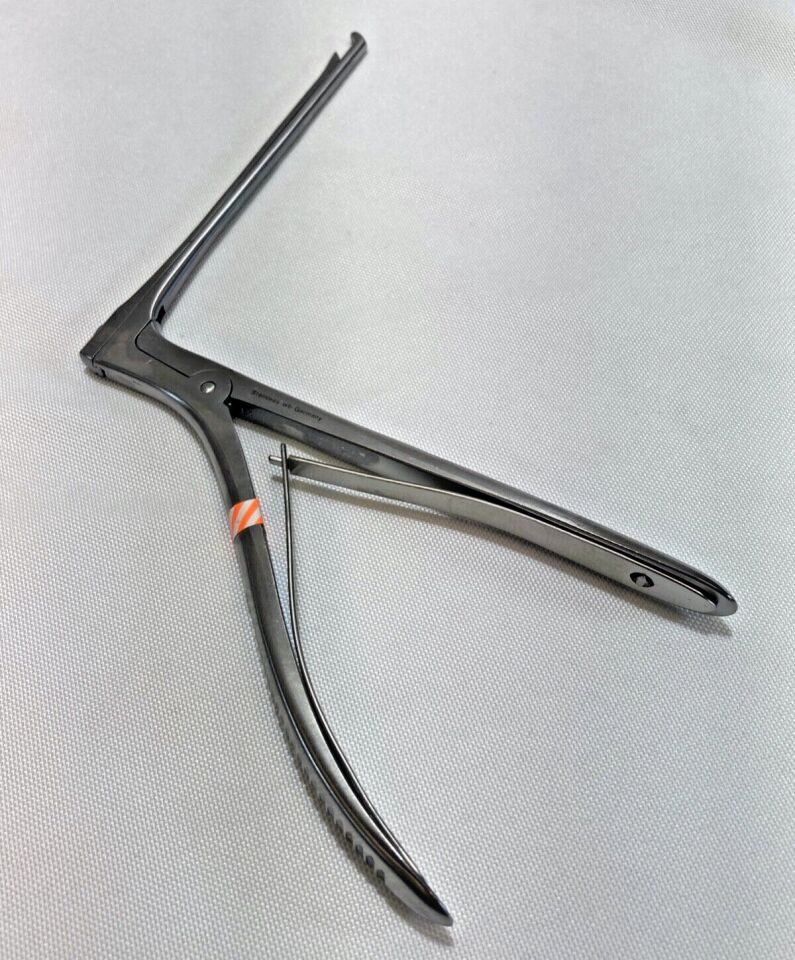 XOMED 3712029 Hajek-Kofler Antrum Punch Forceps 4mm x 45deg Up x 140mm WL ENT — photo 2