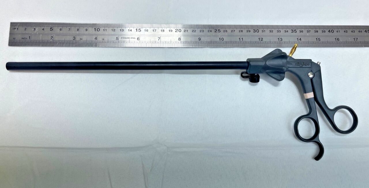 STRYKER 250-080-618 10mm x 33cm Monopolar Laparoscopic Handle w/ Shaft — photo 7