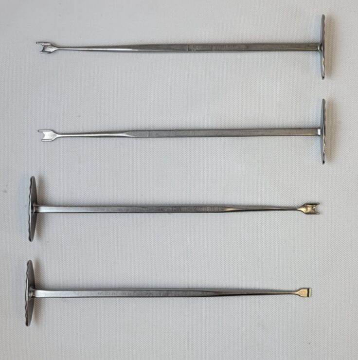 RICHARDS 11-1521 11-1525 11-1523 11-1627 Set of 4 Smillie Cartilage Knives