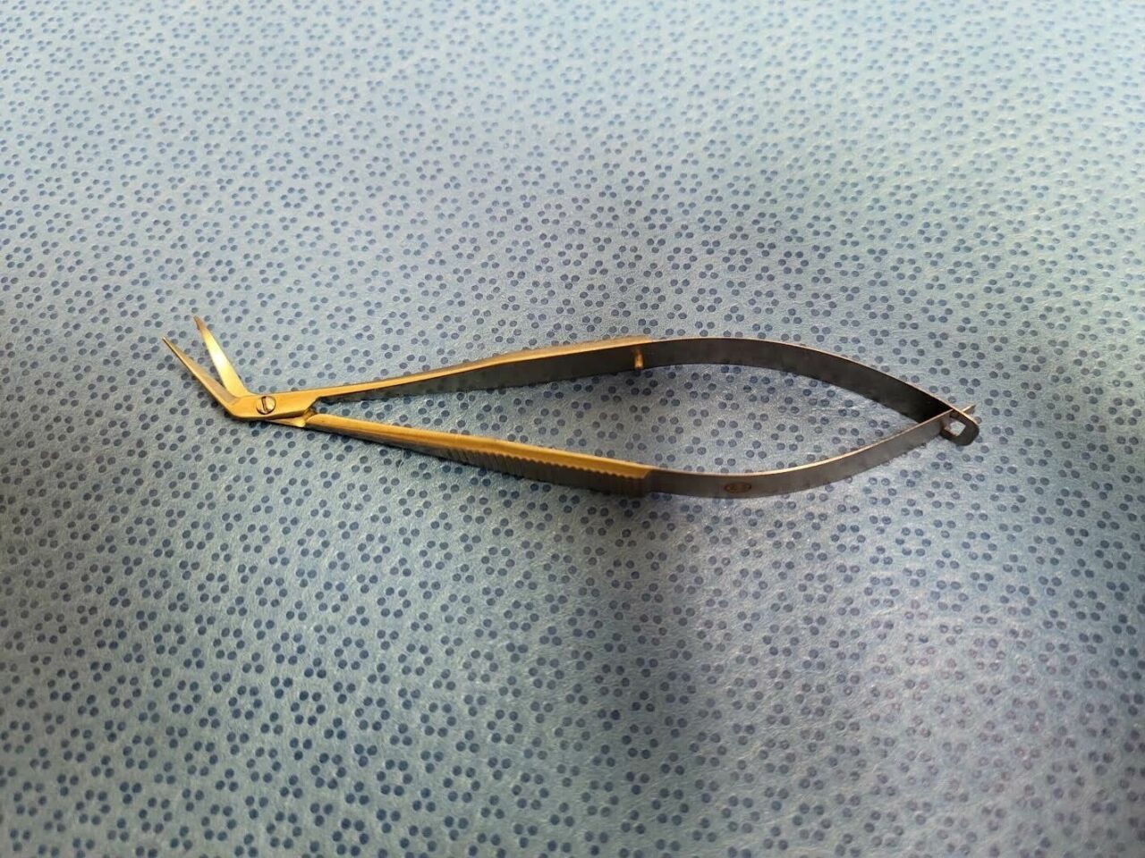 KARL STORZ 4.1" Micro Scissor Needle Holder Curved Angled Tip