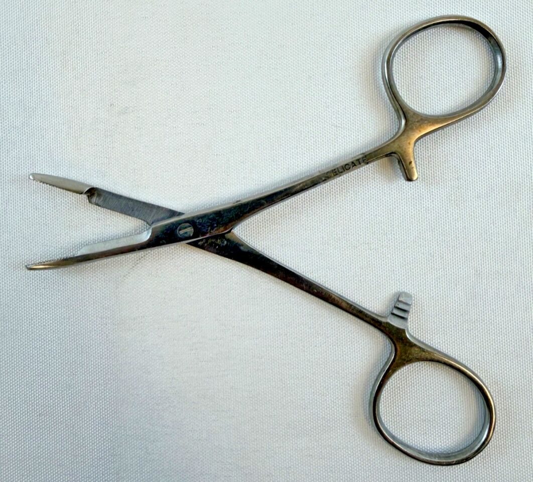 SKLAR 202747 Olsen Hegar Needle Holder Delicate Serrated 4.75" — photo 1