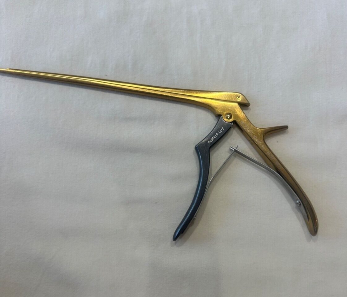 NOVO SURGICAL 57CG8 - 1MM40 1mm Cervical Rongeur 40 Degree Up
