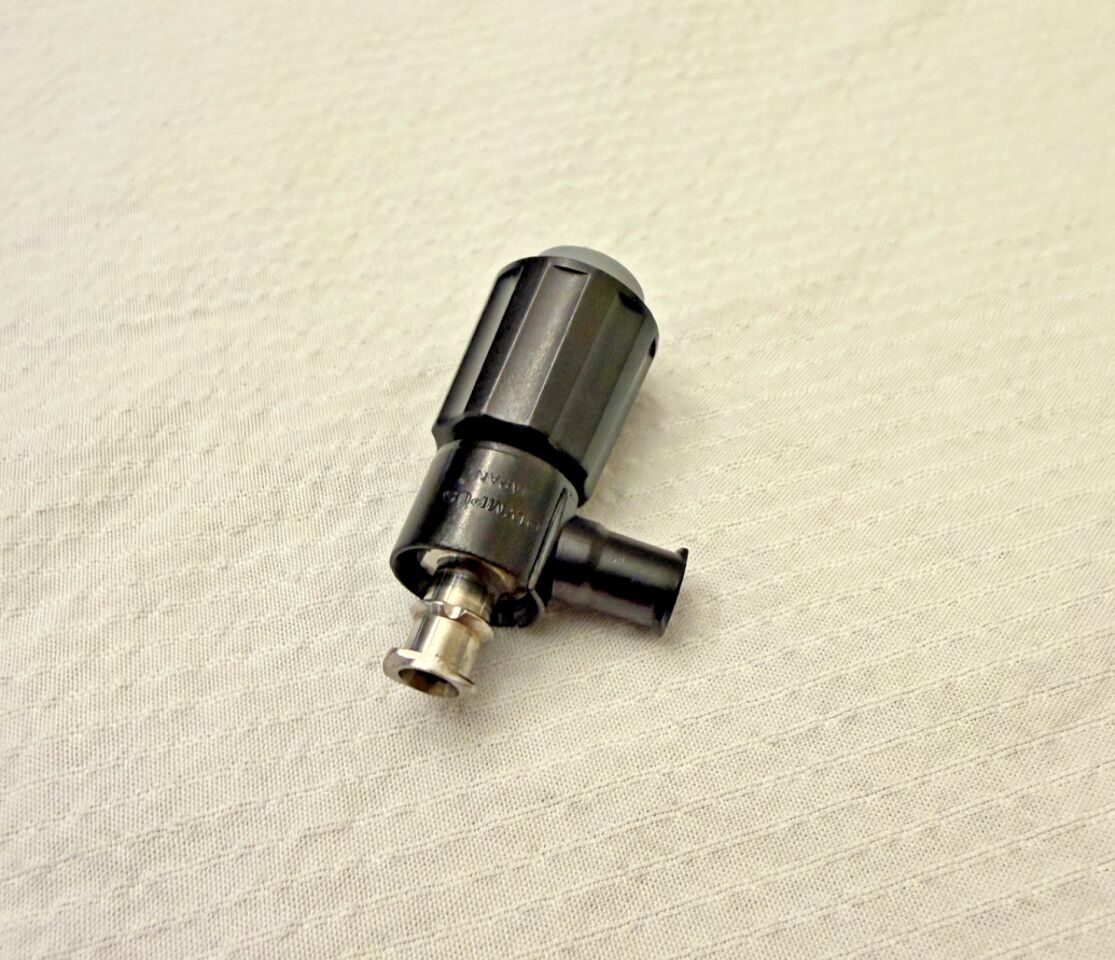 OLYMPUS MAJ-2092 Luer-Split Endoscope Irrigation Plug — photo 2