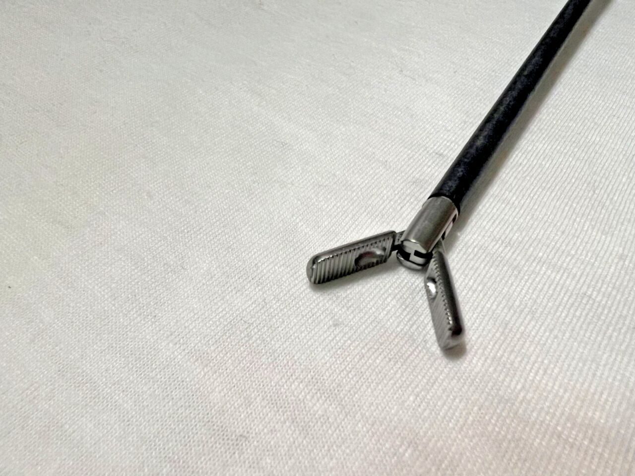 AESCULAP PO735R ADTEC Laparoscopic Monopolar Bullet Nose Grasper 5mmX31cm — photo 2