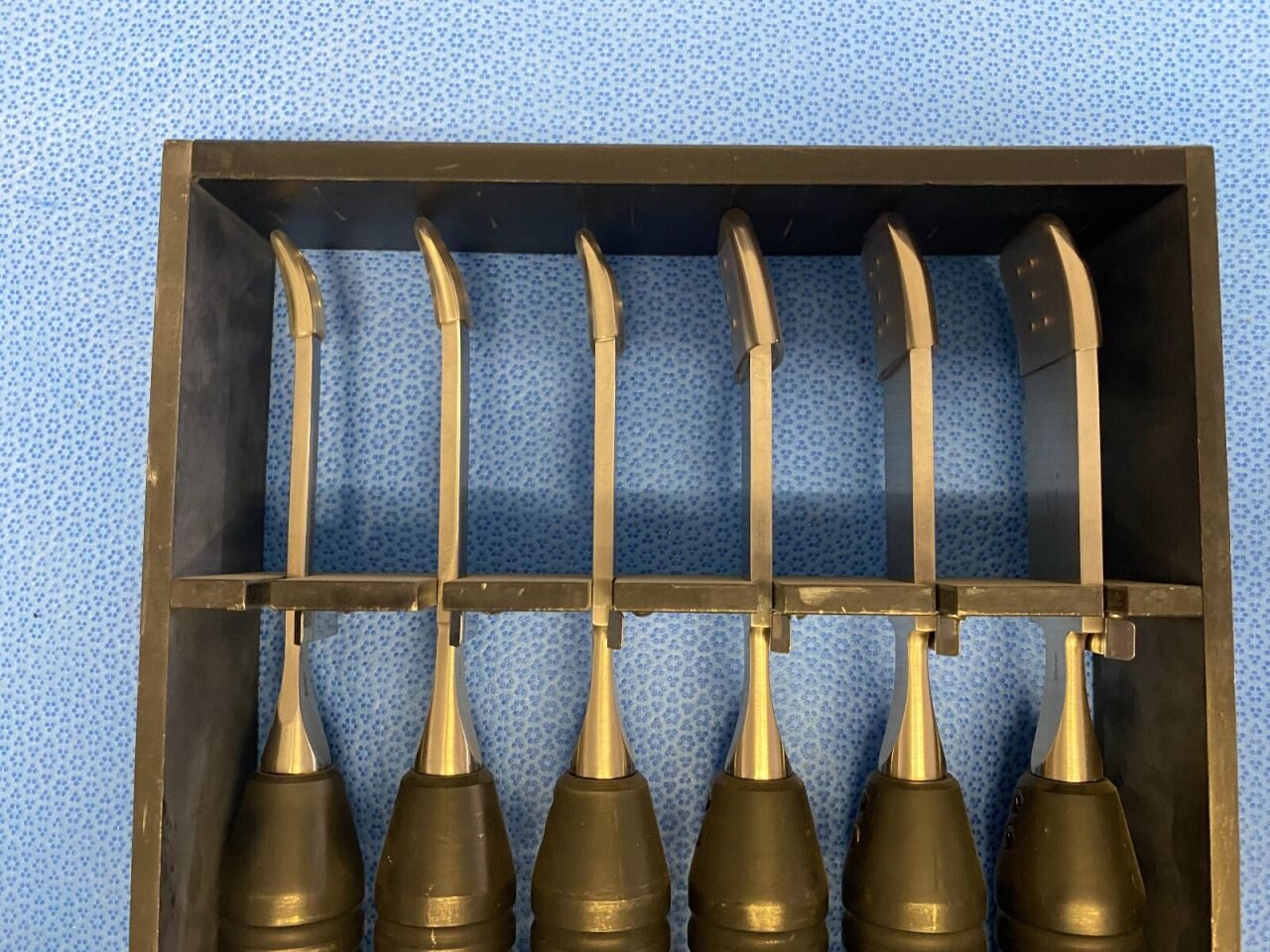 CODMAN Various Karlin Curved Chisels w/ Case Magnum Handles — photo 2