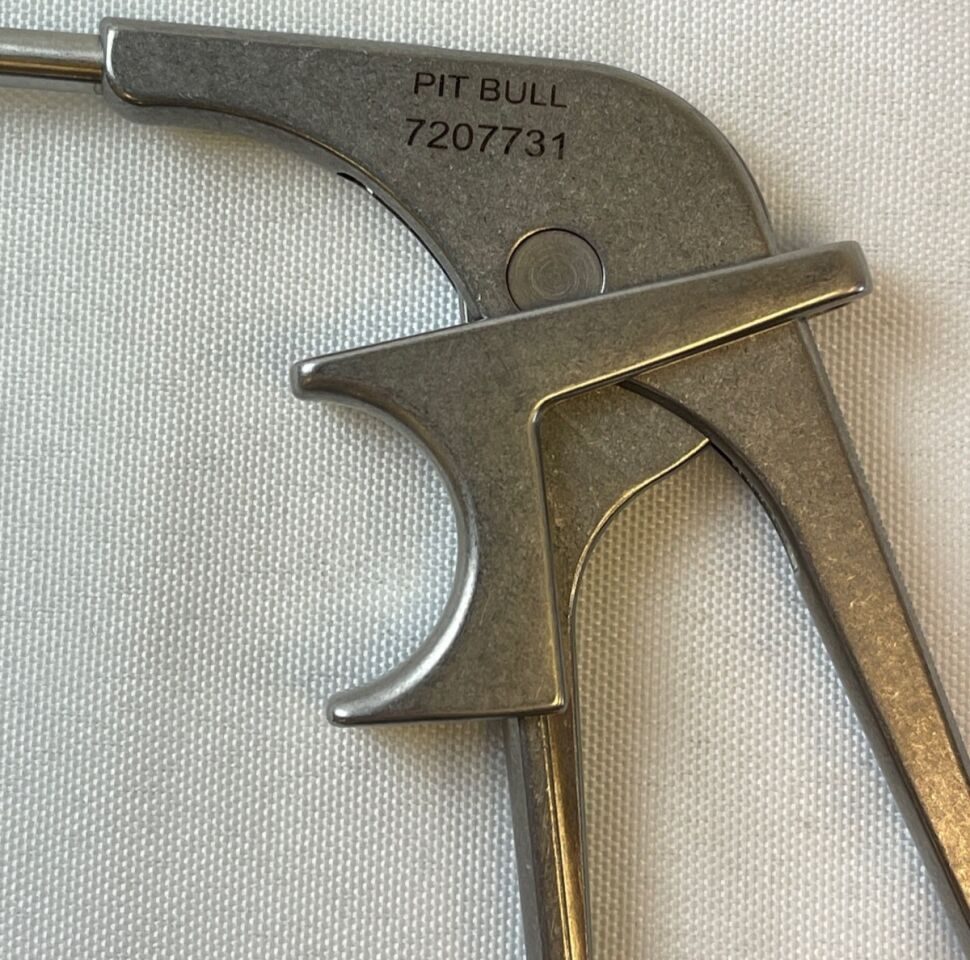 SMITH & NEPHEW 7207731 Acufex Hip Length Slidelock Pitbull Grasper — photo 2