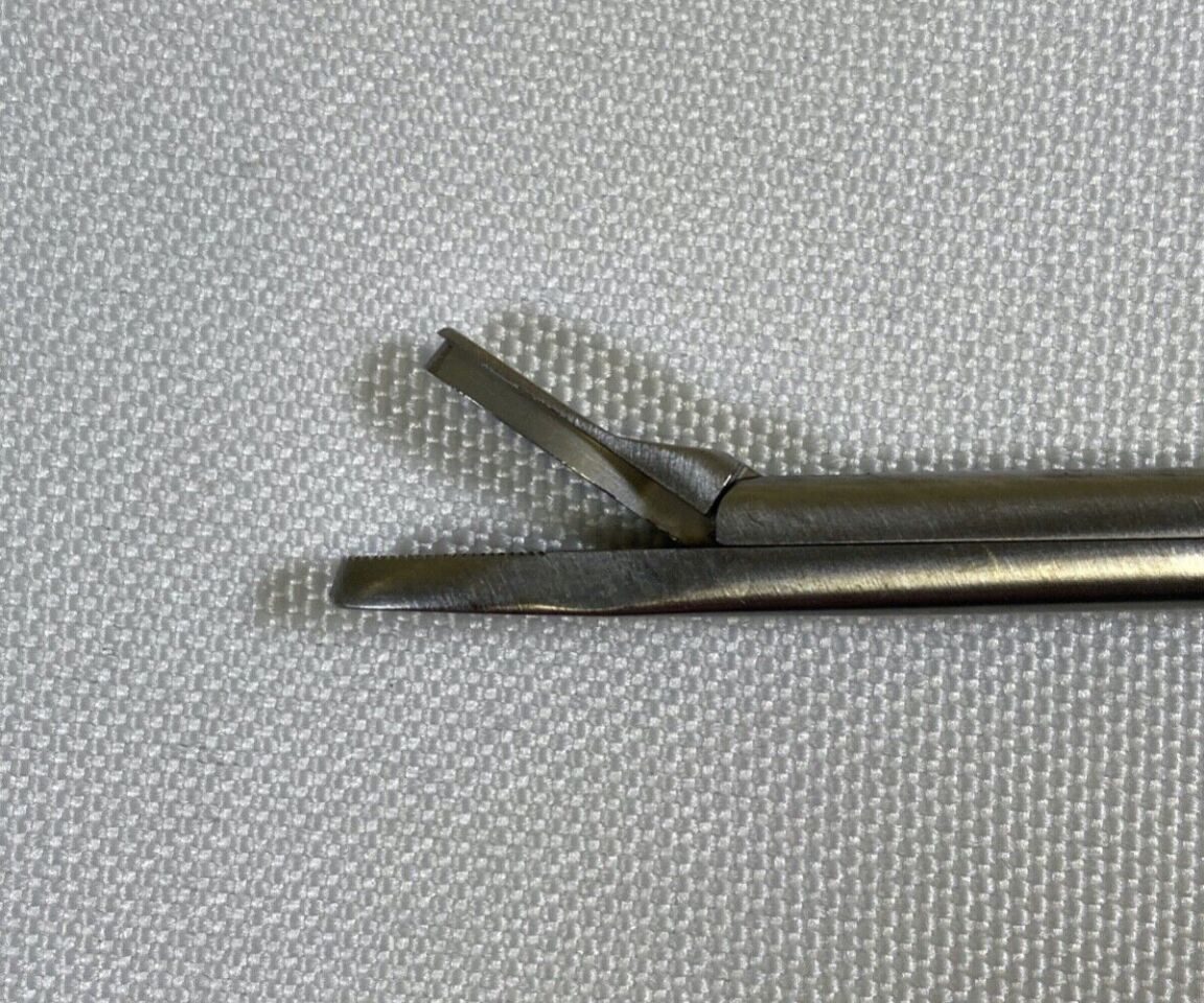 MILLENNIUM SURGICAL 2-2991CT Weil Blakesley Forcep Straight 4mm Through Cut ENT — photo 4