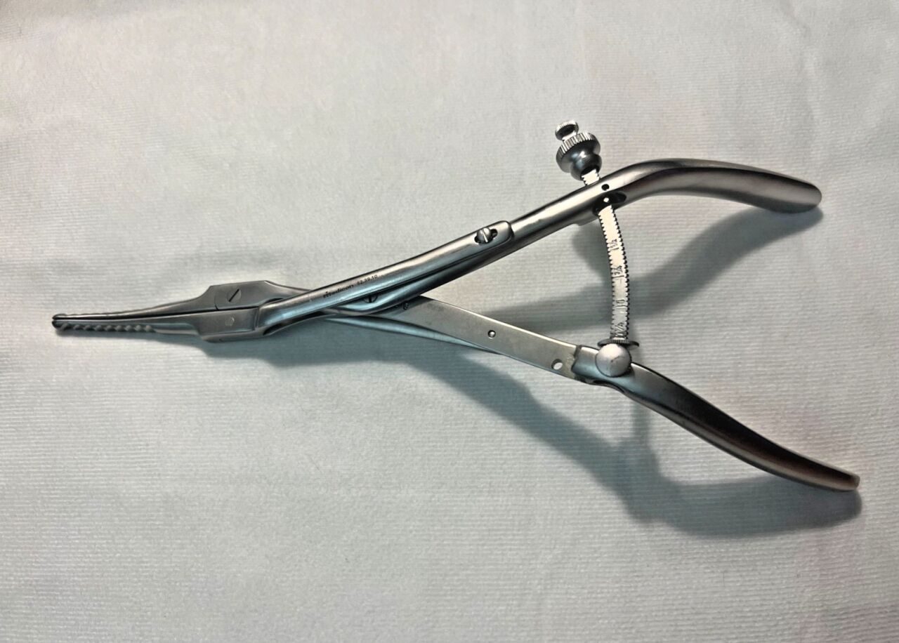 SYMMETRY MEDICON 52-3910 Goodell Uterine Dilator 11" Length — photo 1