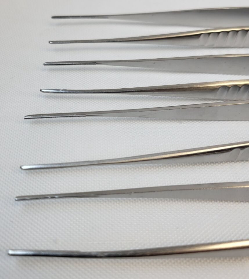 Set of 4 7.75" Straight 2.5mm wide Tips DeBakey Atraumatic Tissue Forceps — photo 4