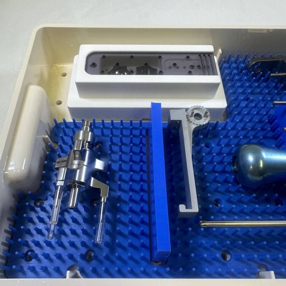 MEDTRONIC Xomed 960-811 Frame Lock Kit — photo 4