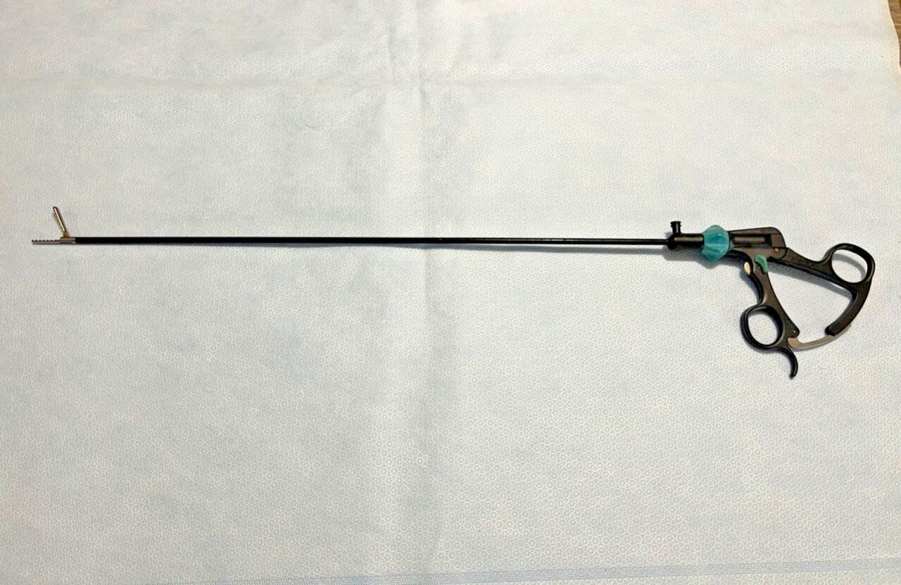 R. WOLF 8393.2927 Laparoscopic Bariatric Grasping Forceps 5mm Single Action — photo 1