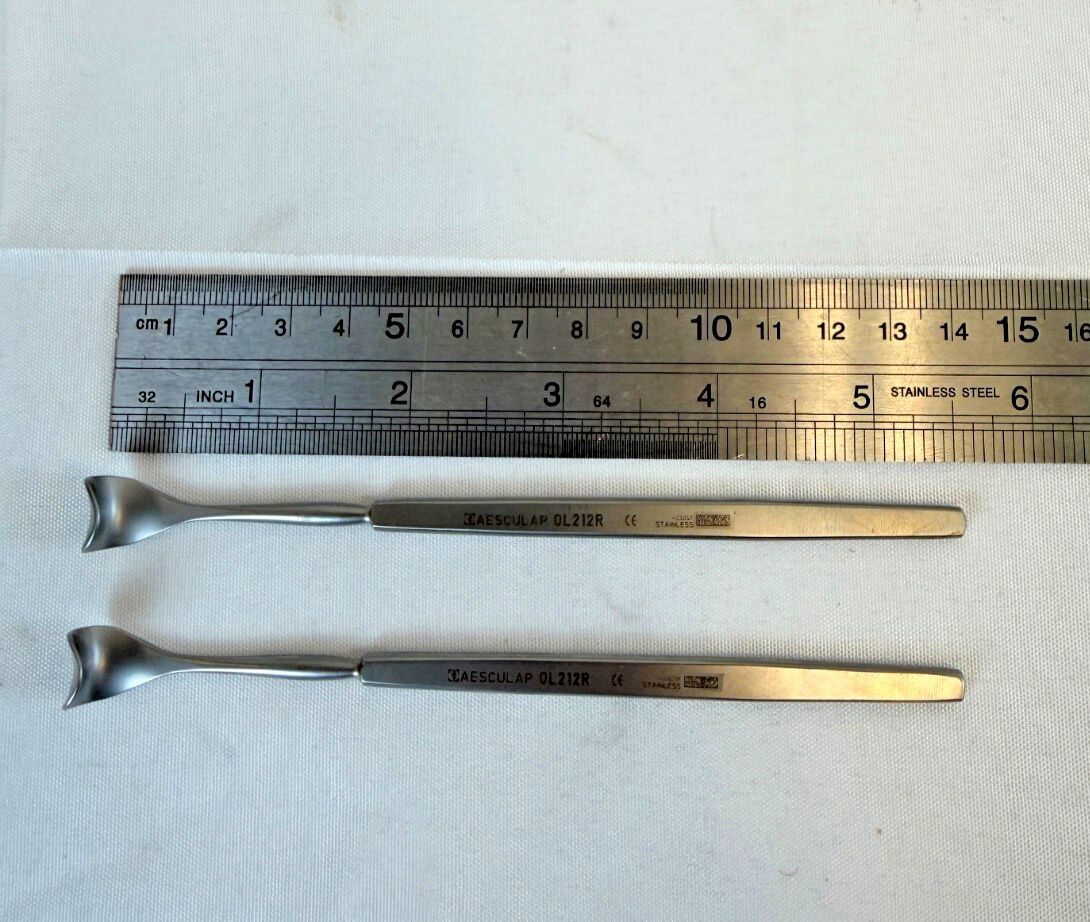 AESCULAP OL212R COTTLE Retractor Jaw 10mm Depth X 12mm Wide 5 1/2" — photo 6
