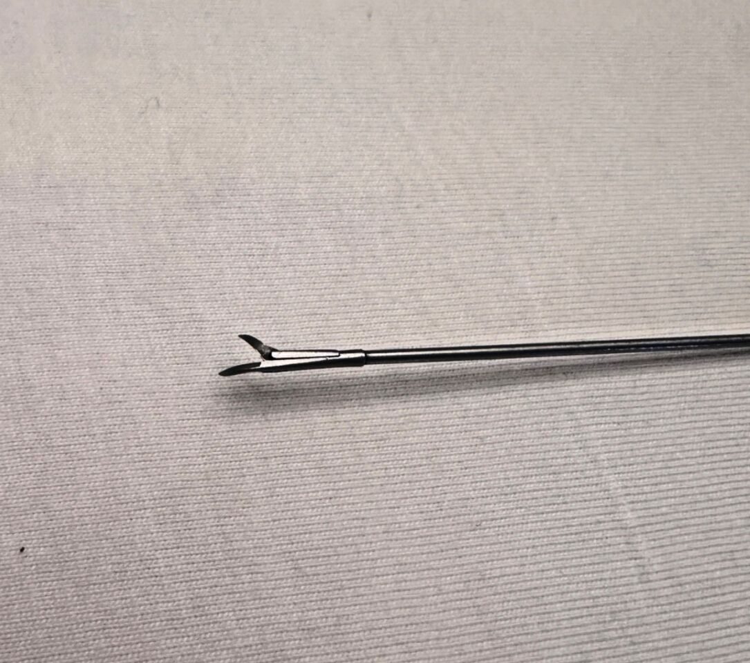 AESCULAP OG353R Bellucci Micro Scissors 8cm — photo 3