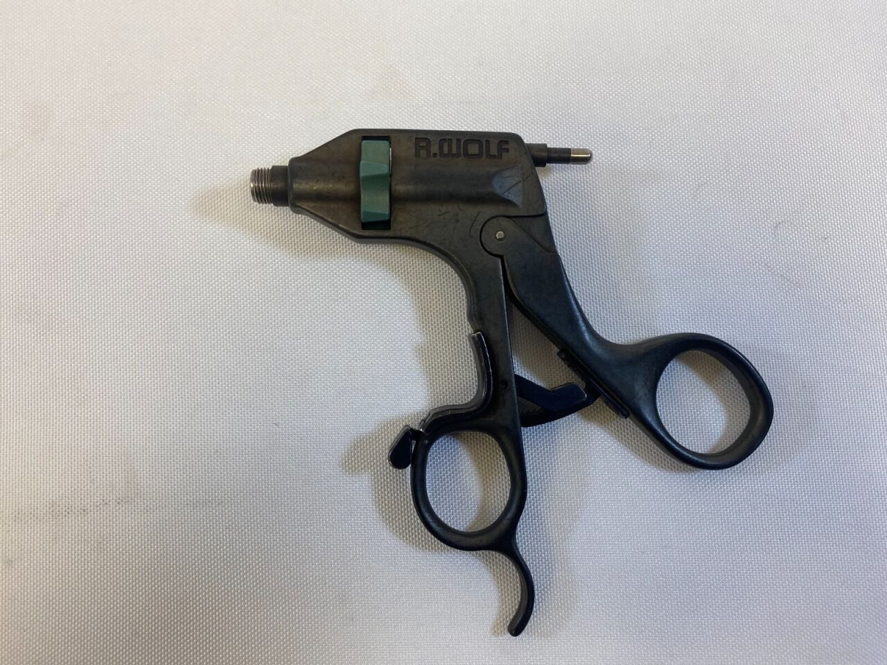 R. WOLF 8393.968 Surgical Monopolar Insulated Ratcheting Handle — photo 1