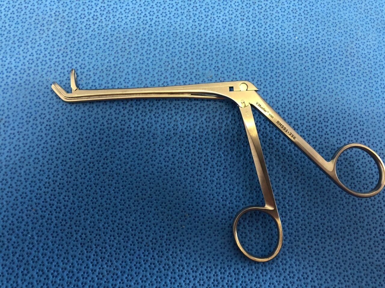 V. MUELLER RH551-356 Weil-Blakesley Fenestrated Nasal Forceps w/ Suction ENT — photo 3