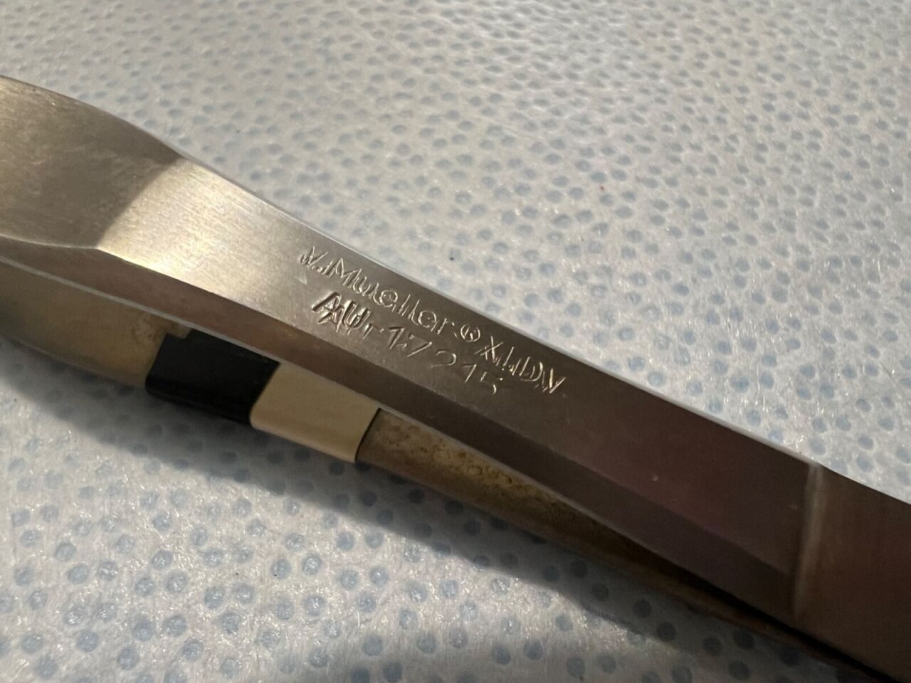 V. MUELLER AU-17215 4x5 Teeth X 4-3/4" Length Sheehy Ossicle Holding Clamp — photo 3