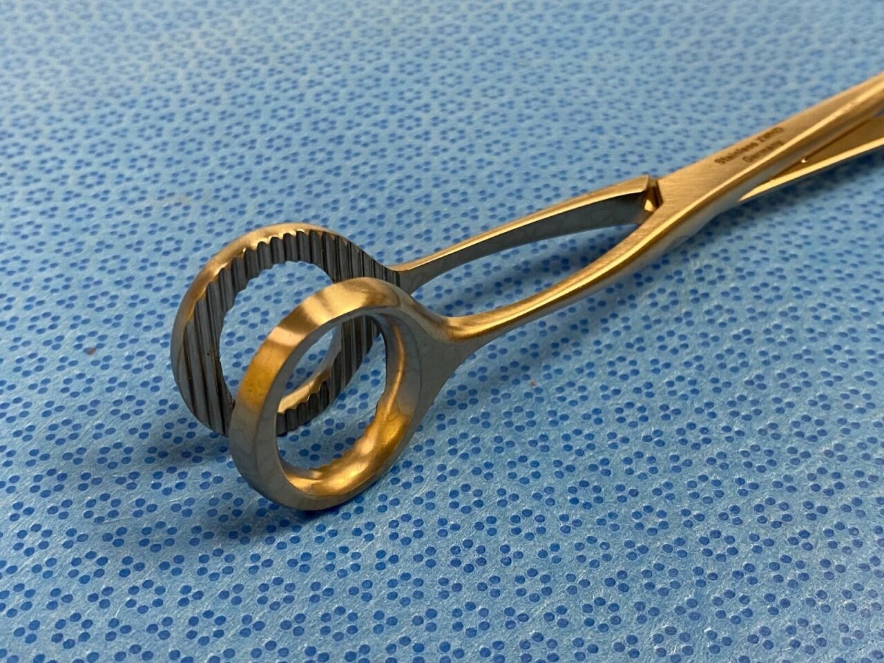 V. MUELLER SU10745 Collins Forceps — photo 2