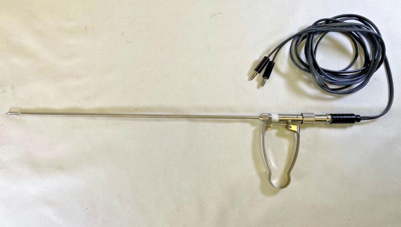 ELMED BERCHTOLD EZ 730-35 Bipolar Kleppinger Forcep w/ Bipolar Cable 5mm x 35cm — photo 1