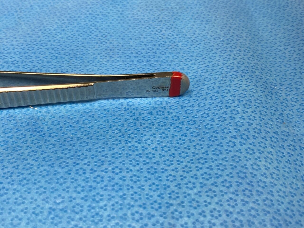 CODMAN 30-4221 7.0mm Russian Tissue Forceps 8" — photo 2