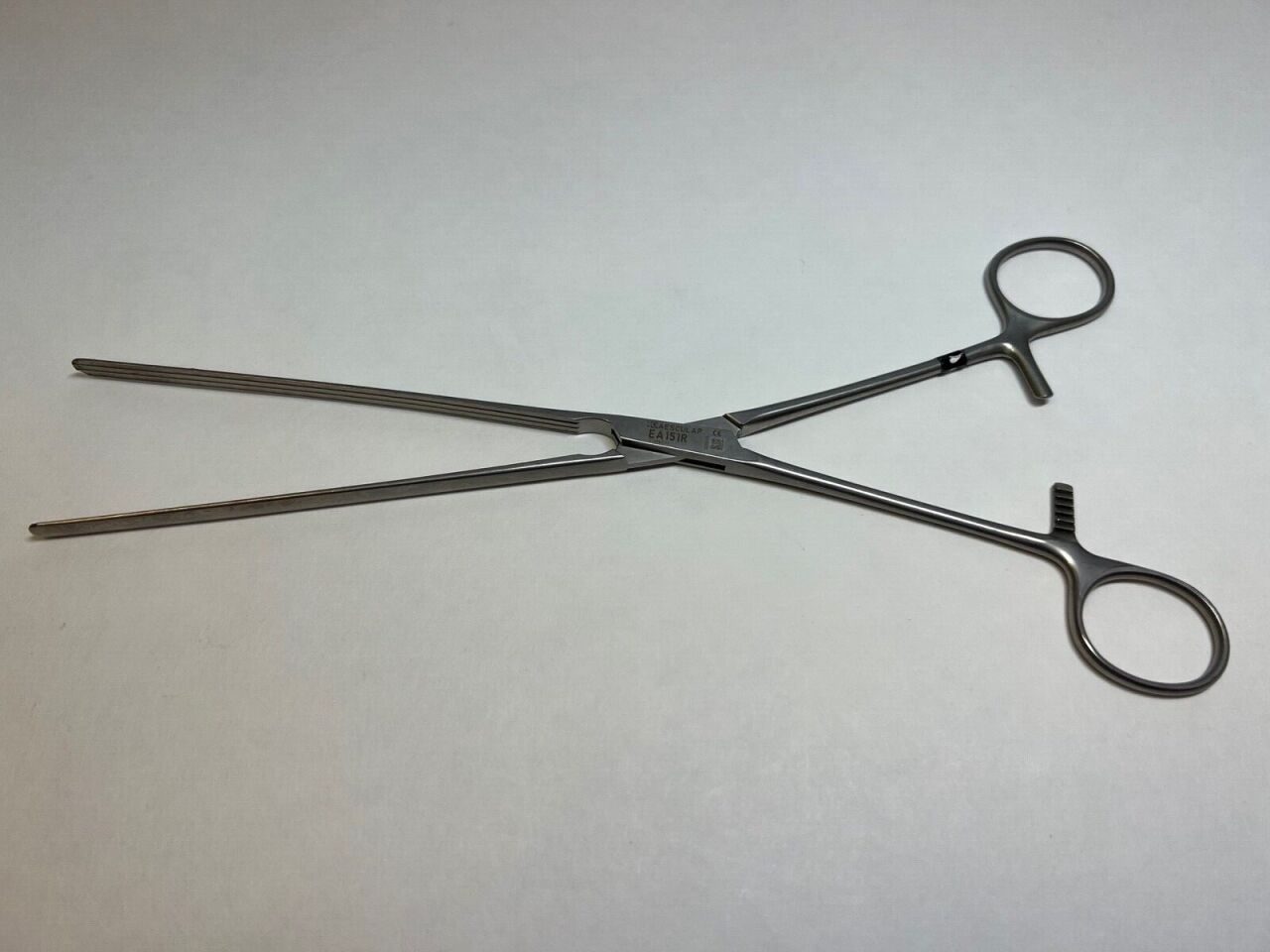 AESCULAP EA151R Kocher Intestinal Grasping Forcep Straight Jaw, 9-3/4" L — photo 2
