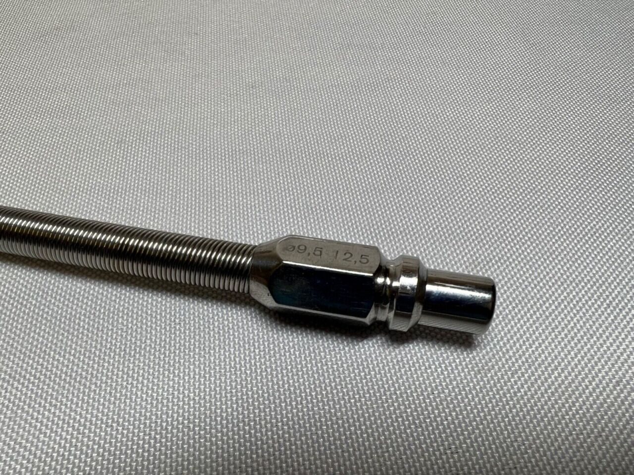 SYNTHES 351.43 Cannulated Flexible Reamer 8mm — photo 5