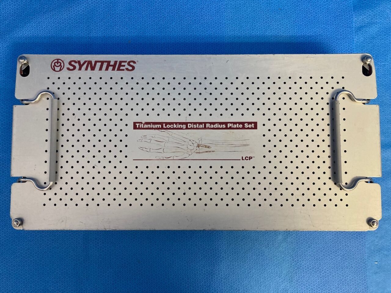 SYNTHES 145.515 Titanium 2.4mm LCP Dis. Rad. Plate Instrument and Implant Set Implant set — photo 7