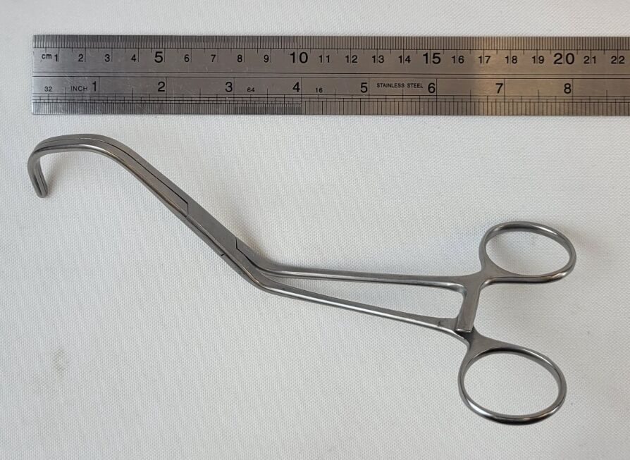 CODMAN 37-1025 1x2 Teeth 7-3/4" Set of 2 Lambert-Kay Classic Aorta Clamp — photo 8