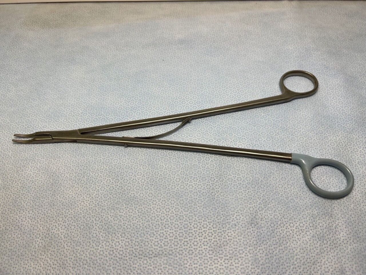 WECK 237111R Horizon Medium Open Ligating Clip Appliers 11" Curved