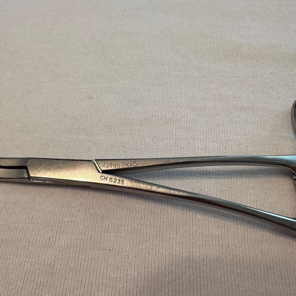 V. MUELLER CH6235 Cooley Derra Calibrated Clamp — photo 9