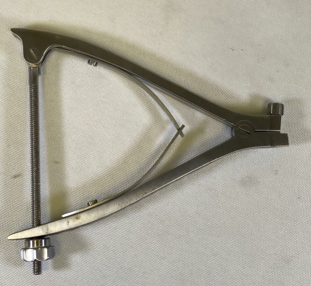 STRYKER XPI011001 Easy Step Reduction Forcep Handle w/ Ratchet — photo 3