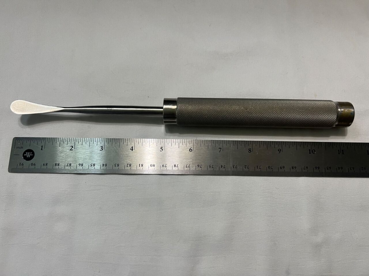 MILLENNIUM 0-46414S Spinal Cobb Elevator 1/2" x 11-1/4" — photo 4