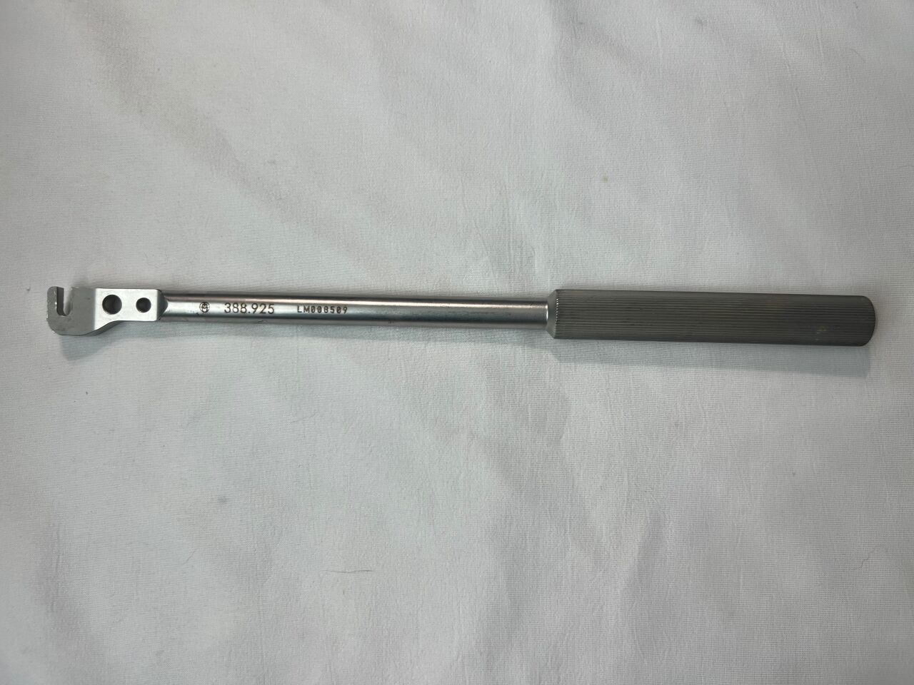 SYNTHES 388.925 Left 3.5mm Rod Bending Iron — photo 1