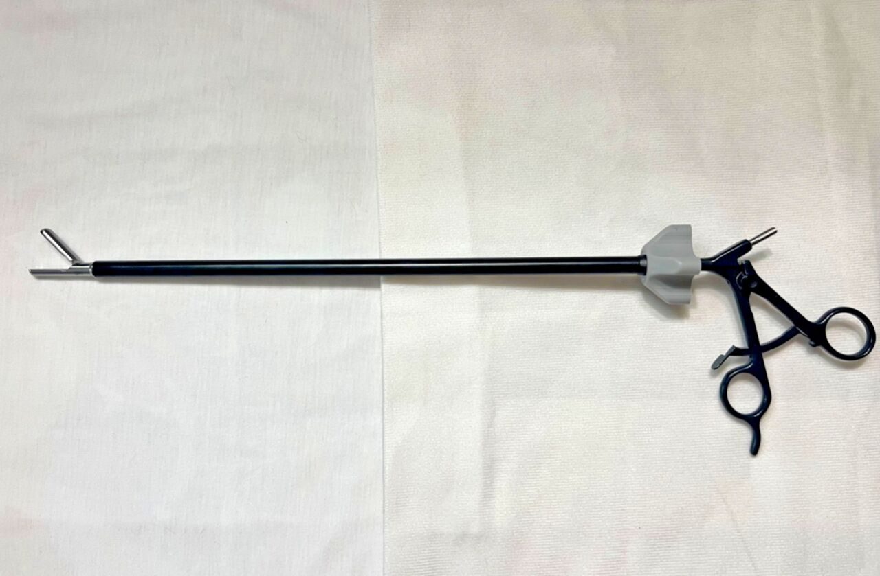AESCULAP PO705R ADTEC Laparoscopic Monopolar Large Biopsy Forceps
