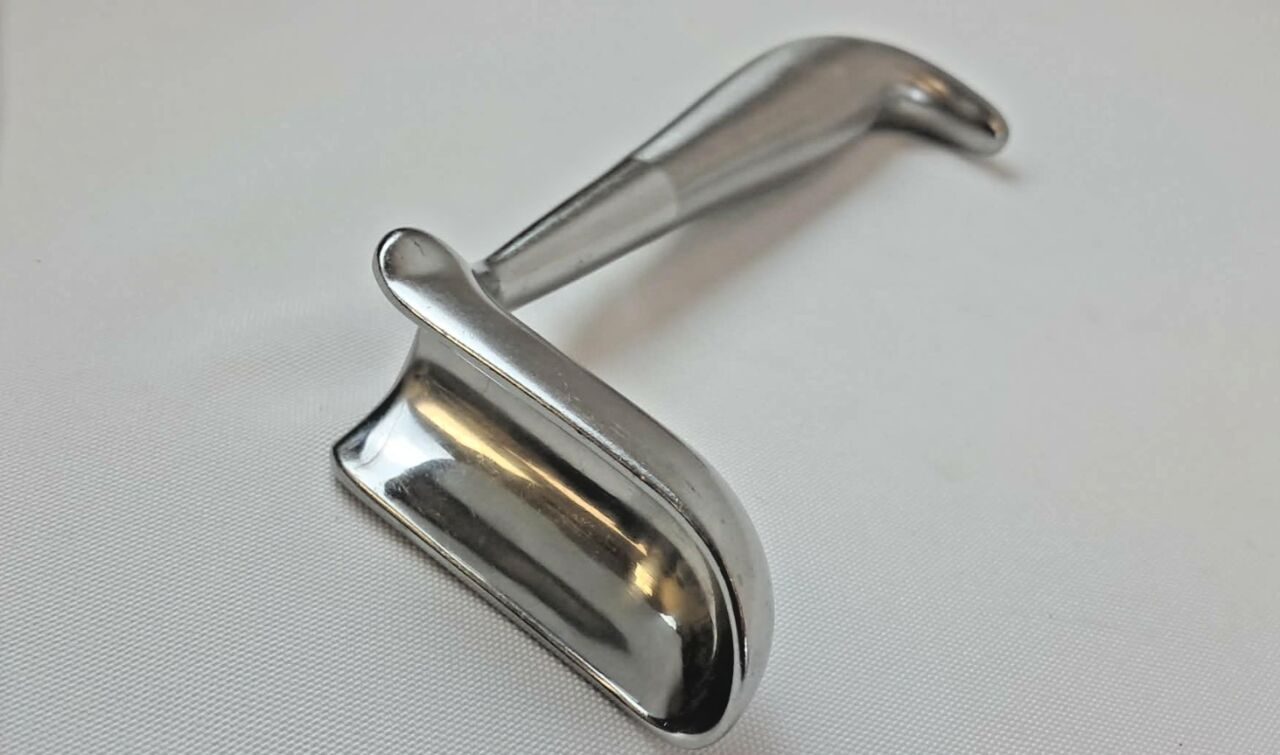 V. MUELLER SU162 Sawyer Rectal Retractor w/ Small Blade — photo 3