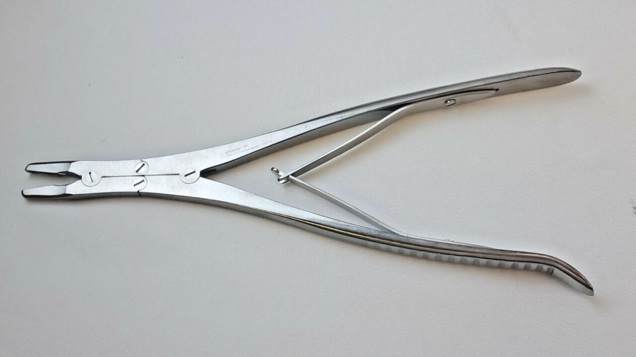 SYMMETRY 53-1083 Surgical Smith Peterson Bone Rongeur 1/2" Straight — photo 1