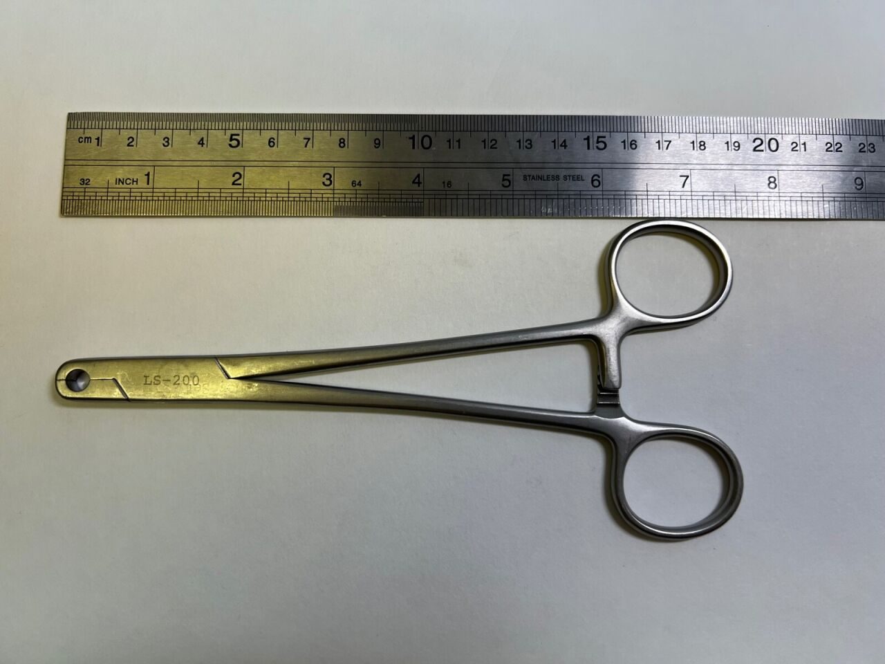 LS-200 6.35mm Holding Forceps — photo 5