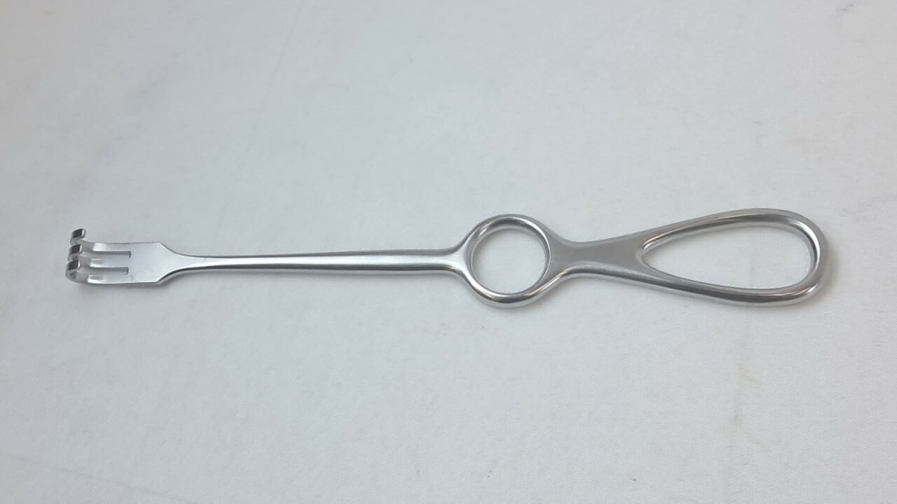 W. LORENZ Volkman Retractor 8-5/8" 3 Prong Blunt 8-1/4" Length